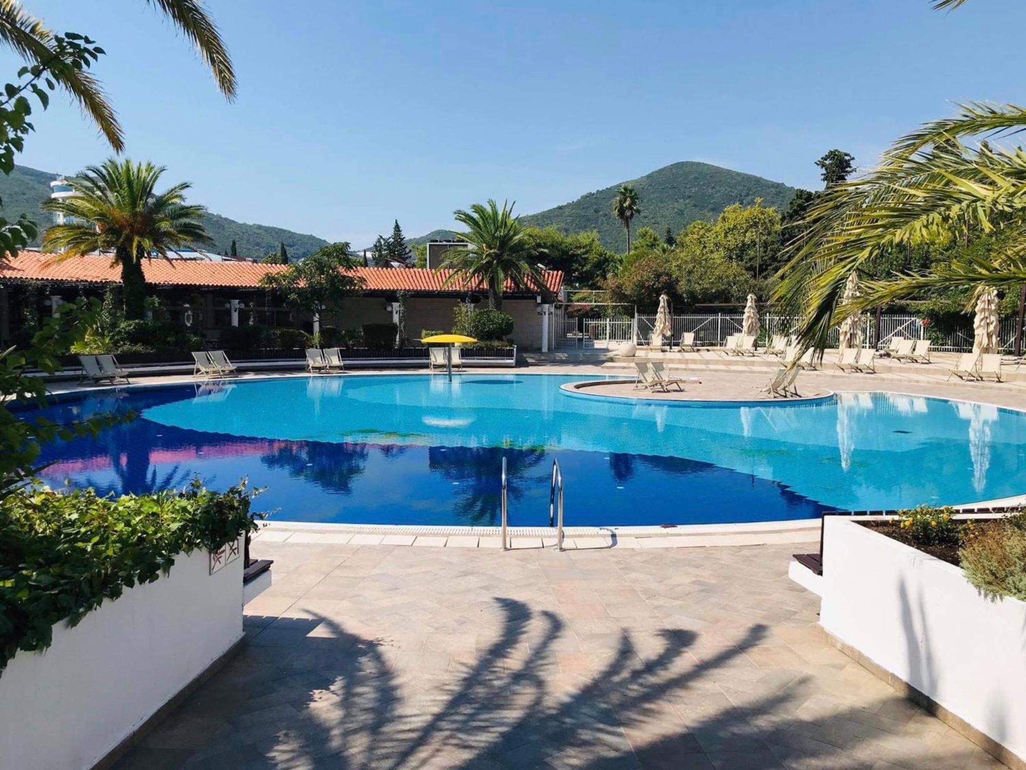 Hotel Slovenska Plaza Lux Budva Extérieur photo