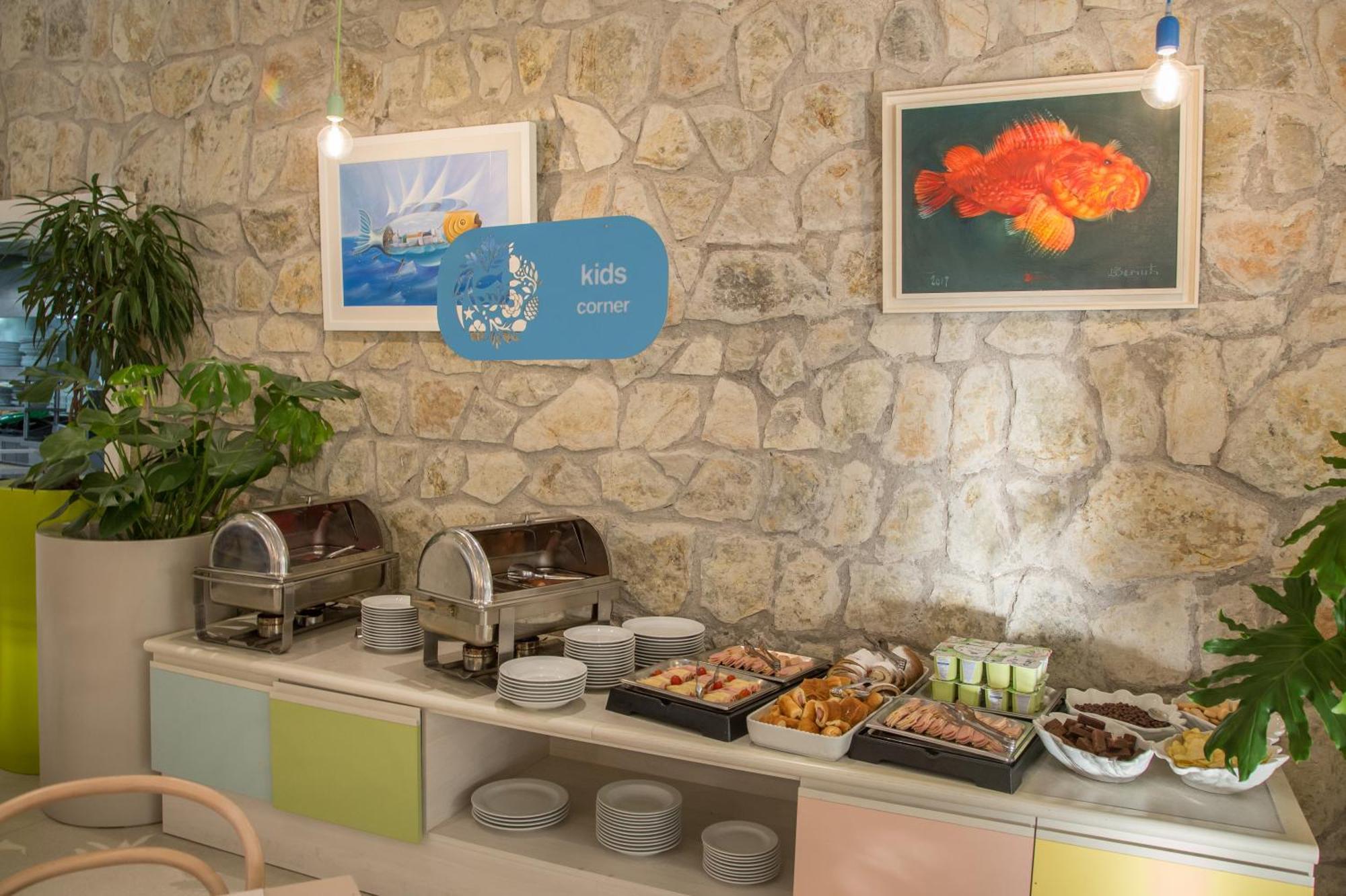Hotel Slovenska Plaza Lux Budva Extérieur photo