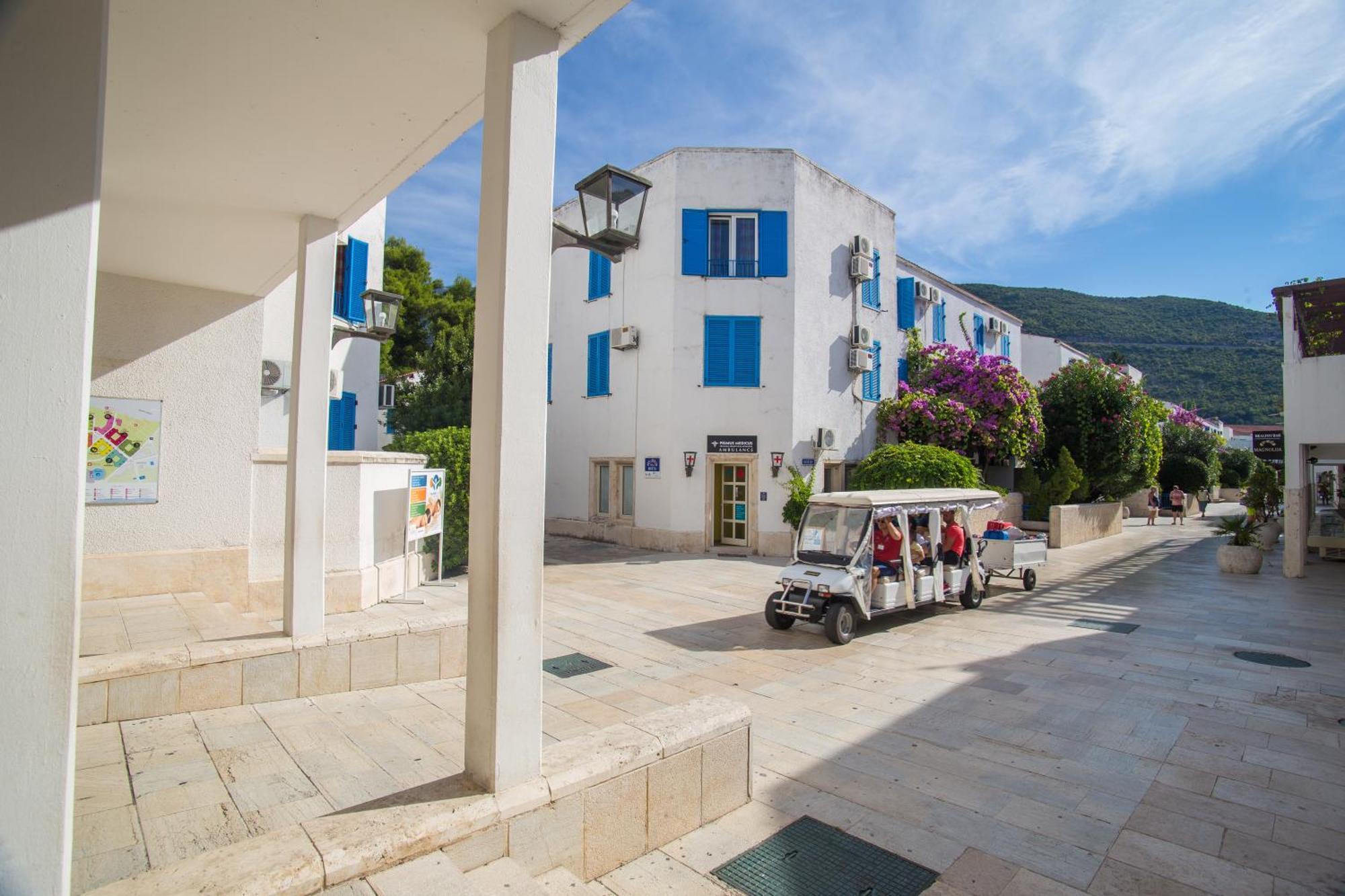 Hotel Slovenska Plaza Lux Budva Extérieur photo