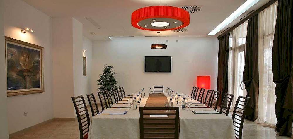 Hotel Slovenska Plaza Lux Budva Extérieur photo
